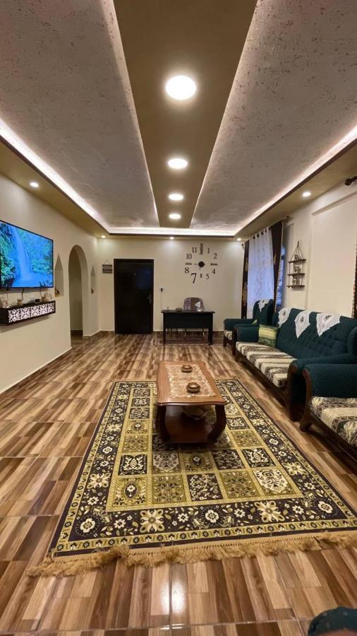Ad Deir Guesthouse Wadi Musa Exterior foto